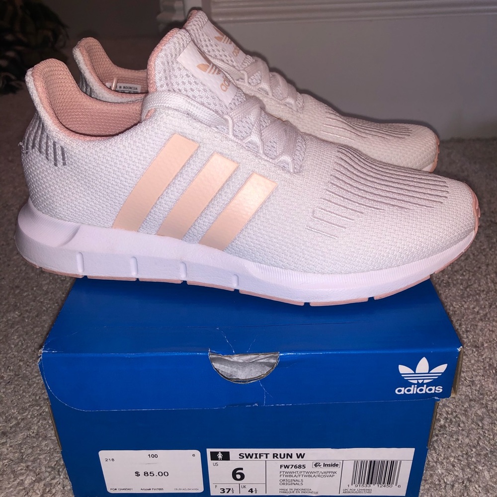 Adidas Women Swift Run White Sneakers